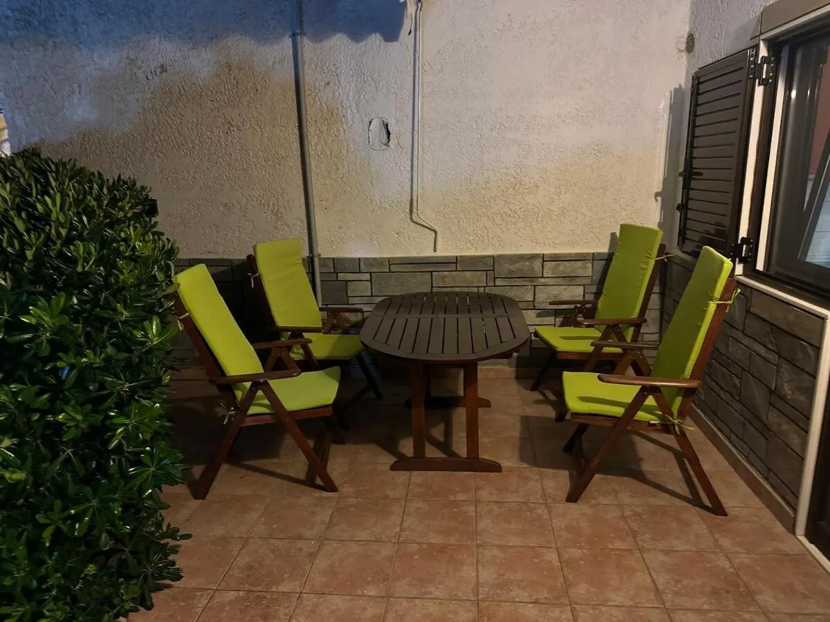 Skála Foúrkas Luxury Apartment Close To Beach 0*, Skála Foúrkas